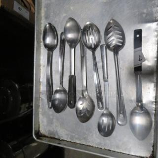 Assorted Commercial Spoon. 7XBID