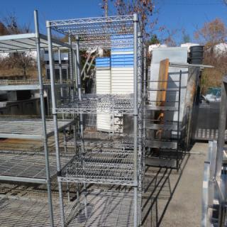 One Metro Shelf With 4 Shelves. 24X24X74.5