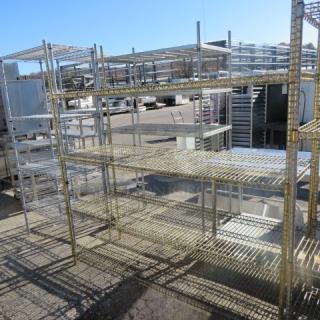 One Shelving System With 4 Shelves. 72X24X75