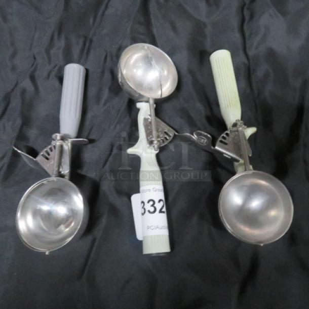 Assorted Vollrath Disher. 3XBID - Image 1 of 1