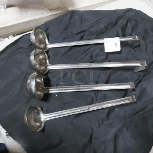 Assorted Stainless Steel Ladle. 4XBID - Image 1 of 1
