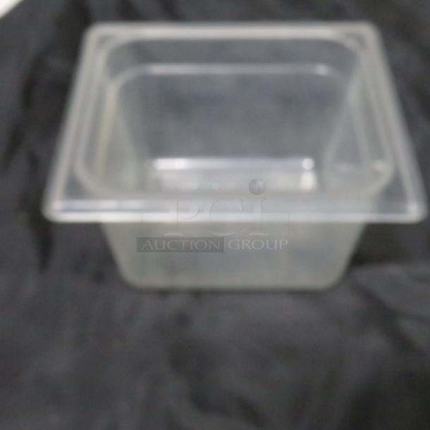 1/6 Size 4 Inch Deep Food Storage Container. 5XBID - Image 1 of 1