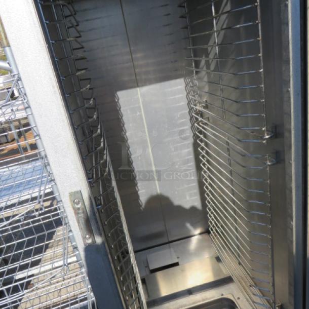 One Cozoc Heat And Hold On Casters. 120 Volt. Model# HPC7008. 23X32X67 - Image 2 of 2