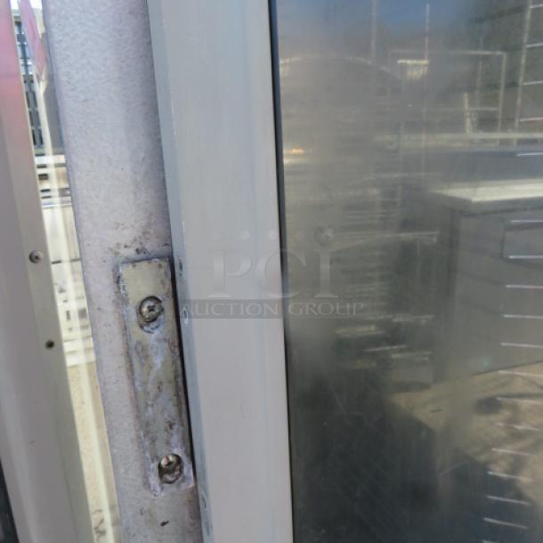 One Cozoc Heat And Hold On Casters. 120 Volt. Model# HPC7008. Missing Handle. 23X32X67 - Image 2 of 2