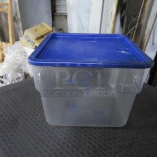 One 12 Quart Food Storage Container With Lid.