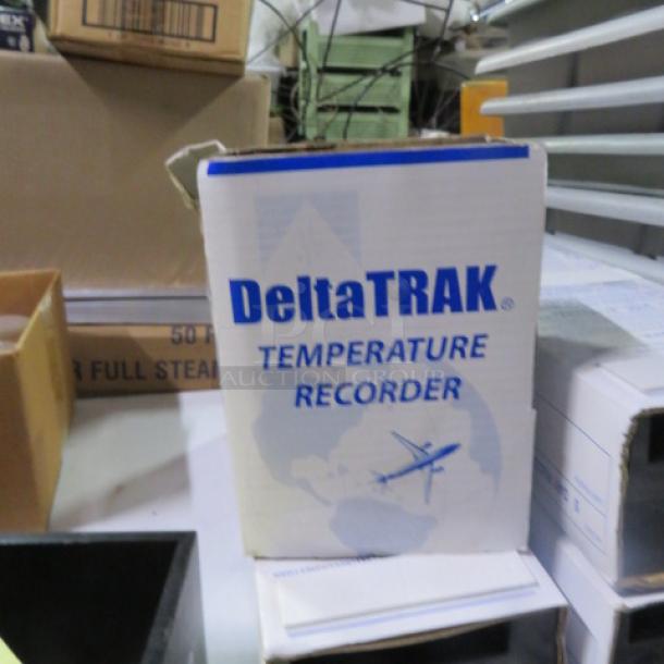 NEW Delta Trak Temperature Recorder. #5 Day Recorder.  2XBID. - Image 1 of 1