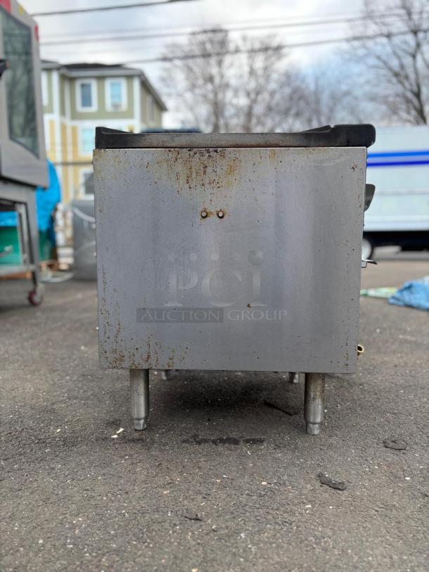 Cooking Performance Group CPG Natural Gas Stock Pot Range STAINLESS STEEL - 80,000 BTU - Image 2 of 6