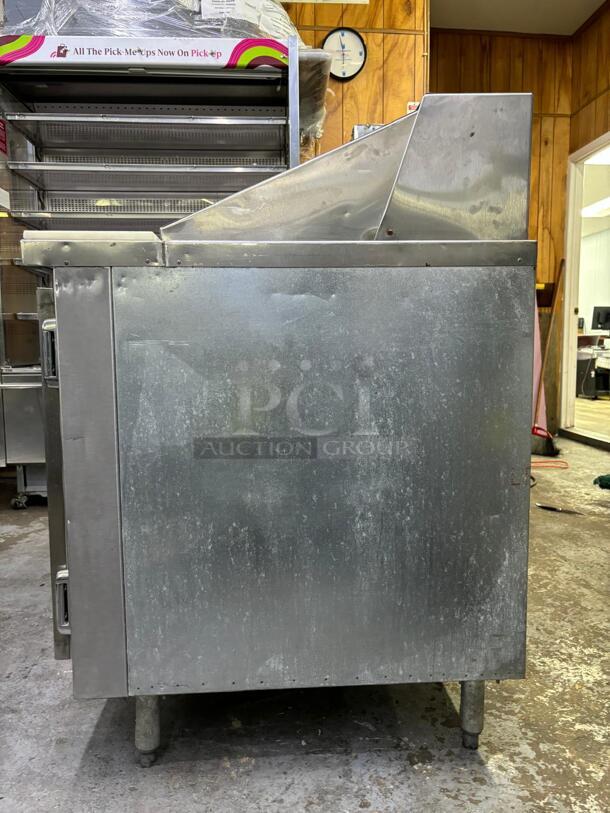 Universal Coolers BM48SC - 48" Sandwich Prep Table - Image 4 of 5