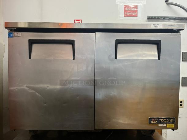 True TUC-48-HC 48 3/8" Undercounter Refrigerator - Image 1 of 4