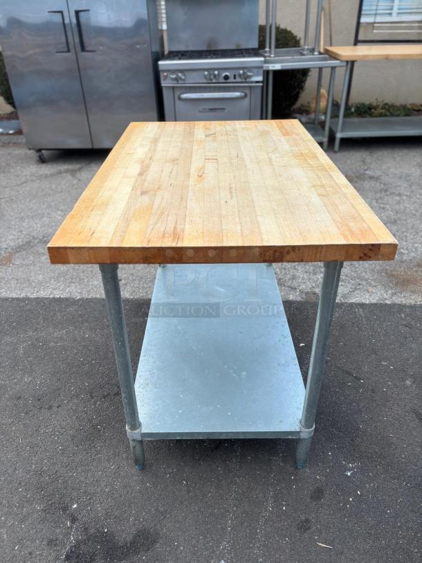 WOODEN TABLE TOP WITH STEEL SHELF UNDER - Image 3 of 3