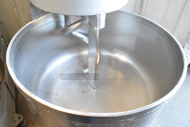2016 LP Group VIS-R 200 Metal Commercial Floor Style Spiral Dough Mixer w/ Stainless Steel 20 Quart Mixing Bowl, Bowl Guard and Dough Hook Attachment on Commercial Casters. 208 Volts, 3 Phase. - Image 4 of 6