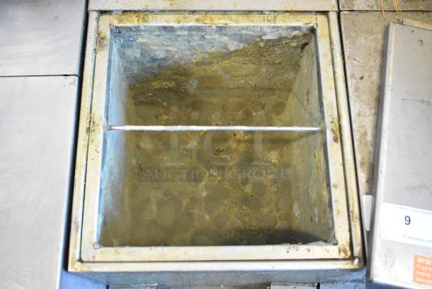 402 Metal Commercial Floor Style Oil Filtration System on Commercial Casters. 120 Volts, 1 Phase. - Image 4 of 6