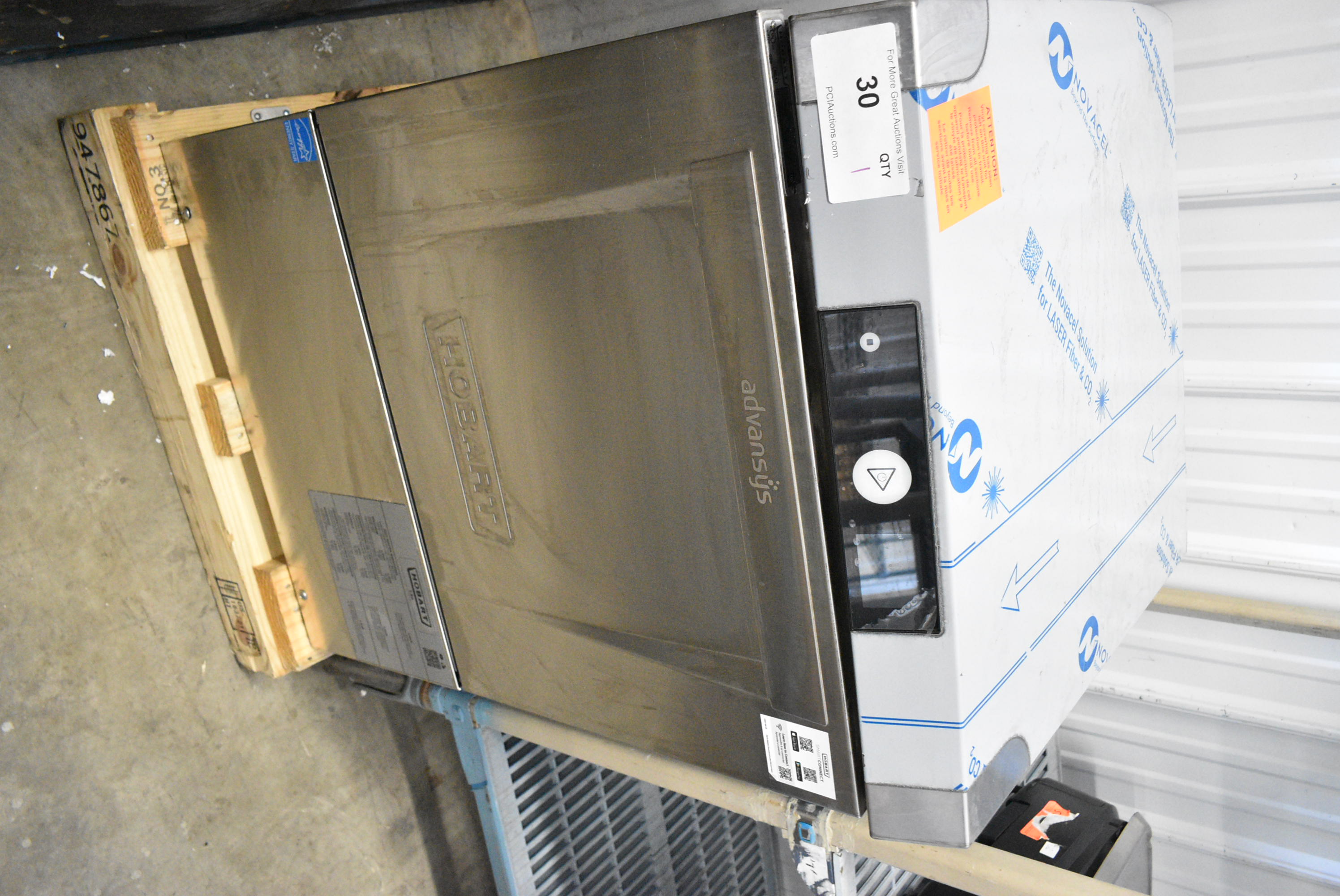 Brand new scratch and dent Hobart LXNR undercounter dishwasher