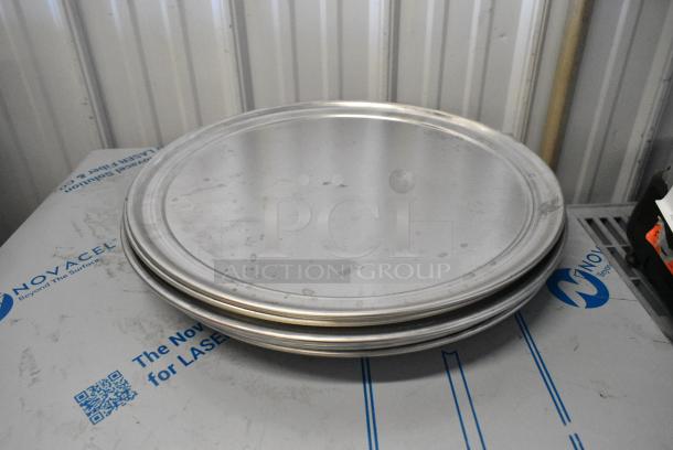 14 Various Metal Baking Pans. 14 Times Your Bid! - Image 5 of 6