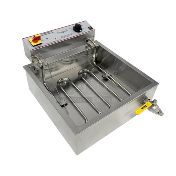BRAND NEW SCRATCH AND DENT! Paragon 9135 Countertop Electric Funnel Cake Fryer. 120 Volts, 1 Phase. - Image 1 of 3