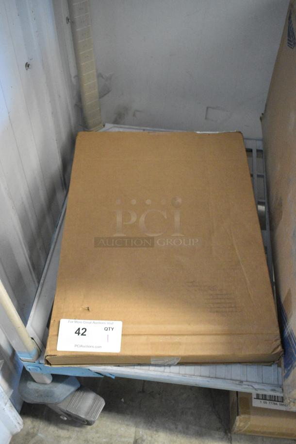 BRAND NEW SCRATCH AND DENT! John Boos CB1050-1M2014150 20x14x1 Wooden Cutting Board - Image 2 of 4
