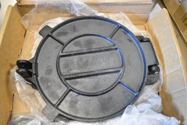 3 Various BRAND NEW SCRATCH AND DENT! Items Including 304FND314W Acopa Foundations 11 oz. White Narrow Rim Melamine Bowl - 12/Case, HPM236268 Moffat M236268 Motor, 4078CITORTP Choice 8" Cast Iron Tortilla Press. 3 Times Your Bid! - Image 8 of 10