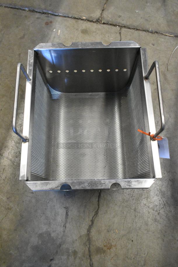 BRAND NEW SCRATCH AND DENT! 3698236290 Frymaster 8236290 Bulk Basket, Electric Sms - Image 3 of 4