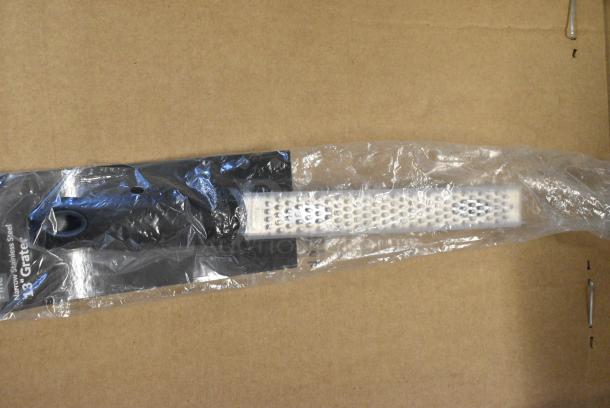 8 BRAND NEW SCRATCH AND DENT! Items Including 2 407WDSP016 Thunder Group 16" Wooden Spoon, 4 407HHFINEGTR Choice 13" Stainless Steel Fine Handheld Grater with Non-Slip Black Handle. 8 Times Your Bid! - Image 6 of 7