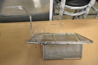 BRAND NEW SCRATCH AND DENT! Metal Fry Basket.