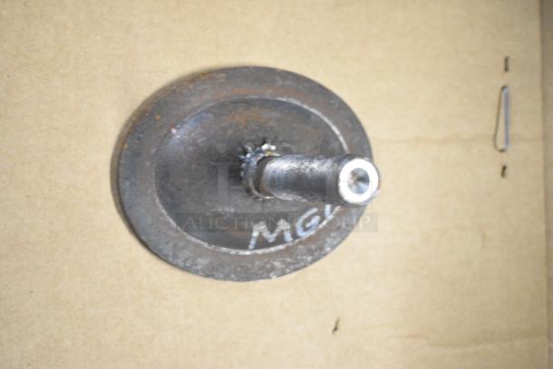3 BRAND NEW SCRATCH AND DENT! Items Including 185502S512D02 Beverage-Air 502S512D-02 Temperature Controller, 901961330 Vulcan 00-961330 Sabaf Thermostat, HP100335 Cleveland 100335 Svc Cvr Ass'Y Handhole Plate. 3 Times Your Bid! - Image 10 of 13