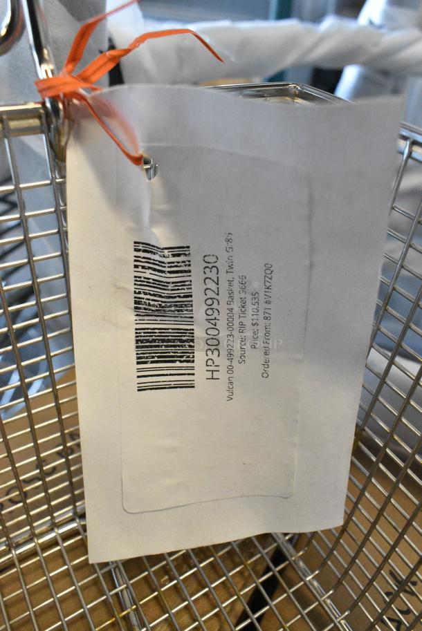 4 BRAND NEW SCRATCH AND DENT! Items Including 3 176STRND7BK Acopa 7" Round Black Metal Display Stand, HP3004992230 Vulcan 00-499223-00004 Basket, Twin Gr85. 4 Times Your Bid! - Image 7 of 7