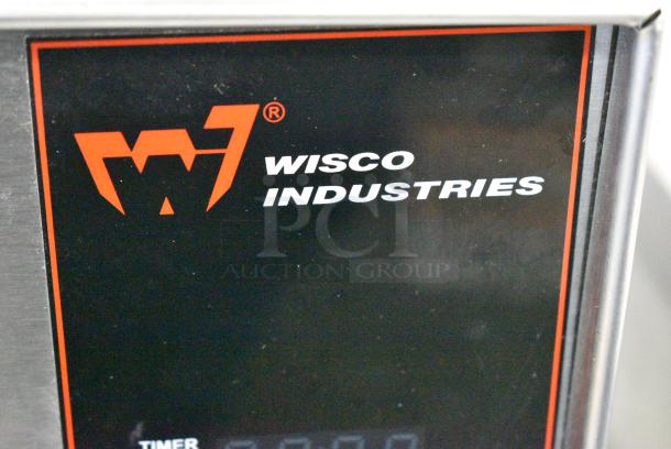2021 Wisco 561A Stainless Steel Commercial Electric Powered Snack Oven / Pizza Oven. 120 Volts, 1 Phase. Tested and Working! - Image 3 of 5