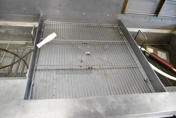 Giles EOF-20W Stainless Steel Commercial Electric Powered 3 Bay Deep Fat Fryer w/ Dumping Station on Commercial Casters. 480 Volts, 3 Phase. - Image 6 of 12
