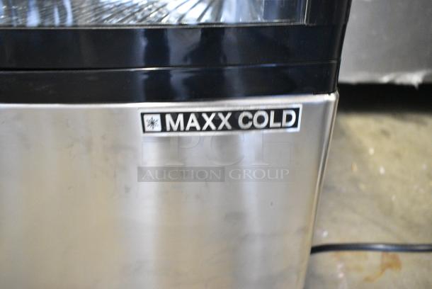 Maxx Cold MECR-32D Stainless Steel Commercial Countertop Merchandiser Display Case. 110-120 Volts, 1 Phase. Tested and Working! - Image 4 of 5
