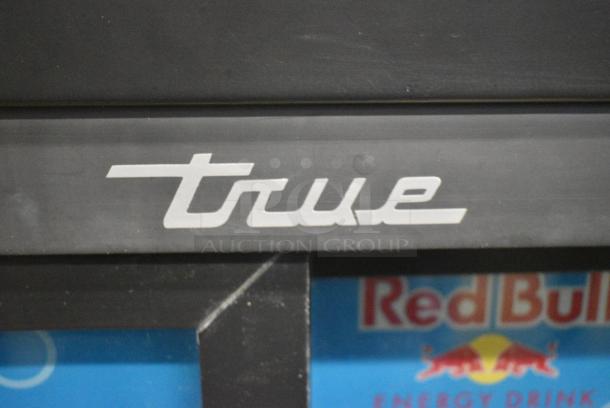 2018 True GDM-41SL-48-HC-LD Metal Commercial 2 Door Reach In Cooler Merchandiser w/ Poly Coated Racks. 115 Volts, 1 Phase. Tested and Powers On But Does Not Get Cold - Image 2 of 5