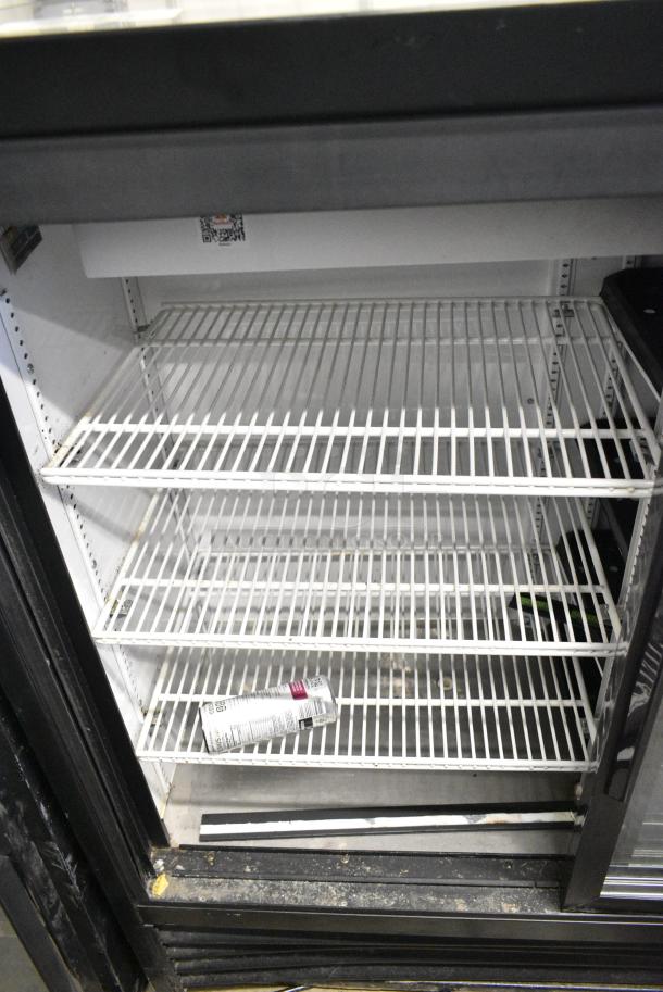 2018 True GDM-41SL-48-HC-LD Metal Commercial 2 Door Reach In Cooler Merchandiser w/ Poly Coated Racks. 115 Volts, 1 Phase. Tested and Powers On But Does Not Get Cold - Image 3 of 5