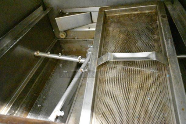 CMA 181-VL Stainless Steel Commercial Undercounter Dishwasher. 208 Volts, 1 Phase. - Image 4 of 7
