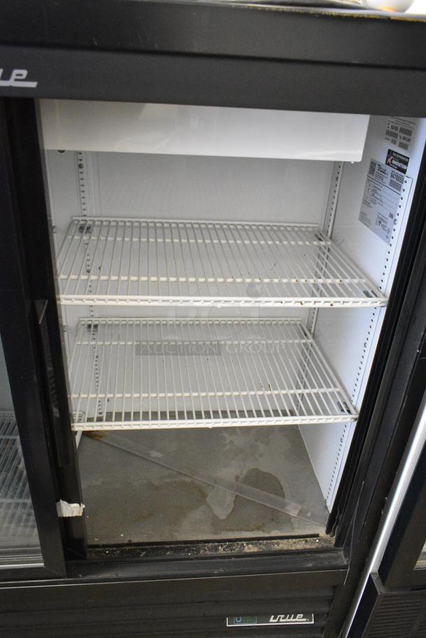 2018 True GDM-41SL-48-HC-LD Metal Commercial 2 Door Reach In Cooler Merchandiser w/ Poly Coated Racks. 115 Volts, 1 Phase. Tested and Working! - Image 4 of 5