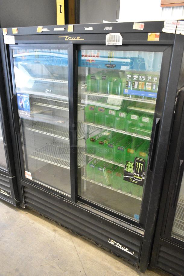 True GDM-41SL-60-LD Metal Commercial 2 Door Reach In Cooler Merchandiser w/ Poly Coated Racks. 115 Volts, 1 Phase. Tested and Working! - Image 1 of 5
