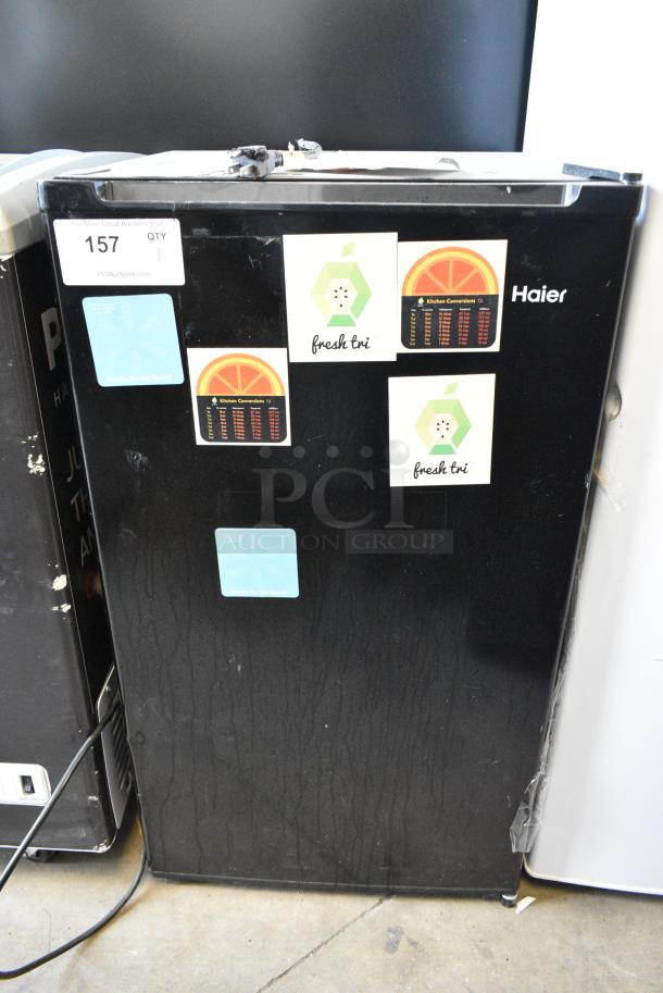 Haier HC33SW20RB Mini Cooler. 115 Volts, 1 Phase. Tested and Working! - Image 1 of 5