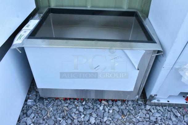 BRAND NEW SCRATCH AND DENT! Regency 600IB2418CP 18" x 24" Stainless Steel Drop-In Ice Bin with 7 Circuit Post-Mix Cold Plate - Image 1 of 4