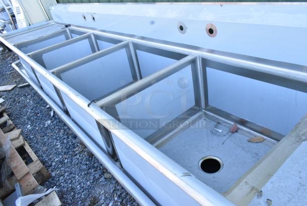 BRAND NEW SCRATCH AND DENT! Regency 600S42424224 Stainless Steel Commercial 4 Bay Sink w/ Dual Drain Boards. No Legs. - Image 3 of 5