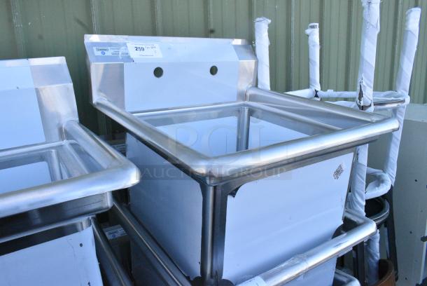 BRAND NEW SCRATCH AND DENT! Steelton 522CS11818N 23 1/2" 18-Gauge Stainless Steel One Compartment Commercial Sink without Drainboard - 18" x 18" x 12" Bowl. No Legs. - Image 2 of 3
