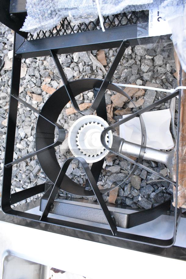 BRAND NEW SCRATCH AND DENT! Black Metal Propane Gas Powered 2 Burner Range. - Image 3 of 3