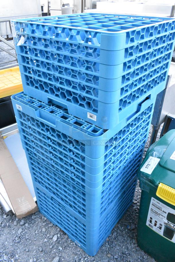 BRAND NEW SCRATCH AND DENT! Lot of 4 Blue Poly Dish Caddy. - Image 2 of 2