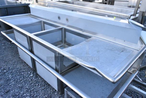 BRAND NEW SCRATCH AND DENT! Regency 600S22323224 96" 16 Gauge Stainless Steel Two Compartment Sink with Galvanized Steel Legs and 2 Drainboards - 23" x 23" x 12" Bowls. No Legs. - Image 2 of 3
