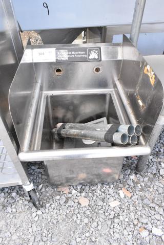 Stainless Steel Single Bay Sink w/ Side Splash Guards. - Item #1155280