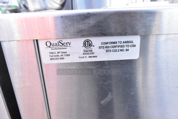 QualServ Stainless Steel Single Bay Portable Sink on Commercial Casters. - Image 3 of 4