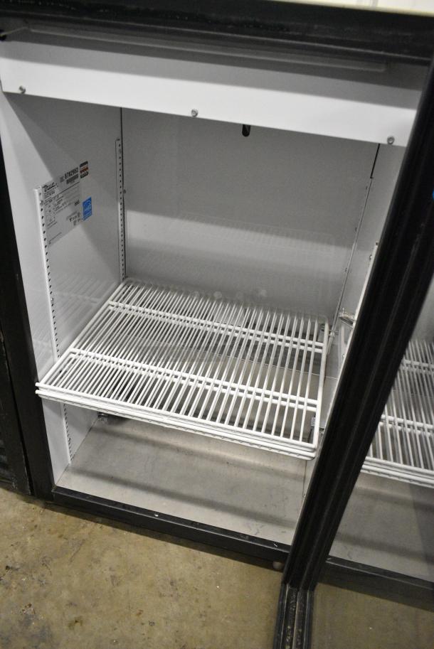 2016 True GDM-07-LD Metal Commercial Mini Cooler Merchandiser w/ Poly Coated Racks. 115 Volts, 1 Phase. - Image 2 of 3