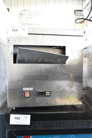 CPI CDM-STAR Metal Commercial Countertop Cutlery Dryer/Polisher. Tested and Working!