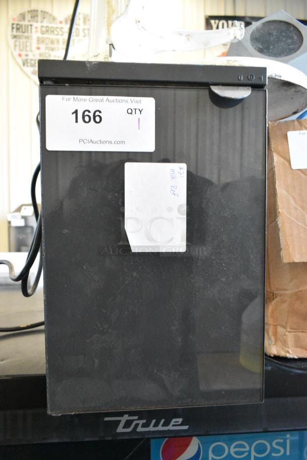 WMF Metal Countertop Cooler. 120 Volts, 1 Phase. Tested and Working! - Image 1 of 3