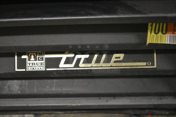 True GDM-12 Stainless Steel Commercial Single Door Reach In Cooler Merchandiser w/ Poly Coated Racks. 115 Volts, 1 Phase. Tested and Working! - Image 2 of 5