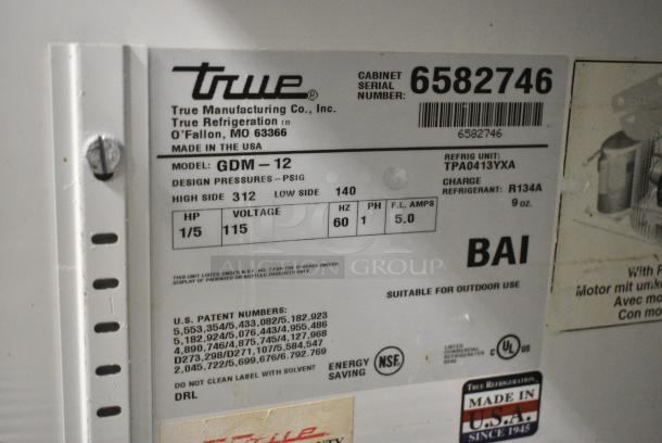 True GDM-12 Stainless Steel Commercial Single Door Reach In Cooler Merchandiser w/ Poly Coated Racks. 115 Volts, 1 Phase. Tested and Working! - Image 5 of 5