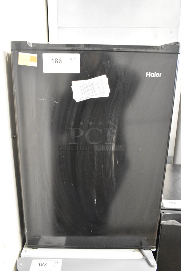 Haier HC27SW20RB Mini Cooler. 115 Volts, 1 Phase. Tested and Working! - Image 1 of 5