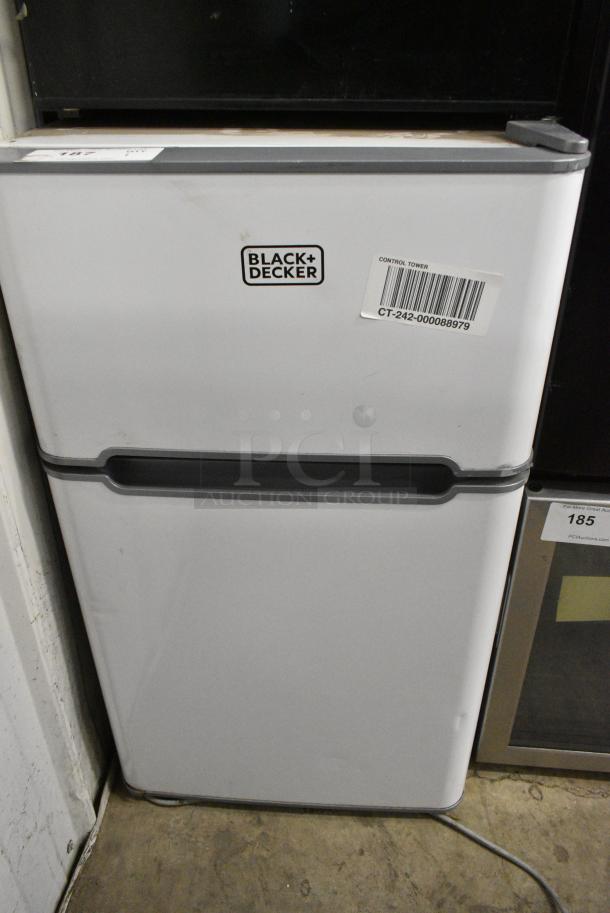 Black & Decker BCRDK32 Mini Cooler w/ Freezer. 115 Volts, 1 Phase. Tested and Working! - Image 1 of 7